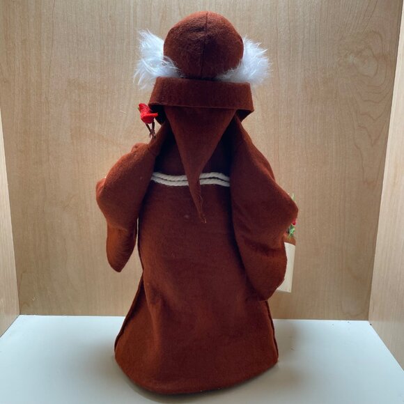 Large Vintage AnnaLee Folk Art Monk or Frier Doll with Jug & Cardinal - Picture 7 of 13